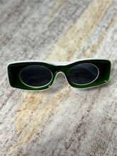 Load image into Gallery viewer, Rockstar Square Shades
