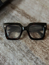 Load image into Gallery viewer, Clear Square
